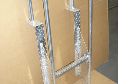 Aluminum Ladder for Truck Crane Deck Access